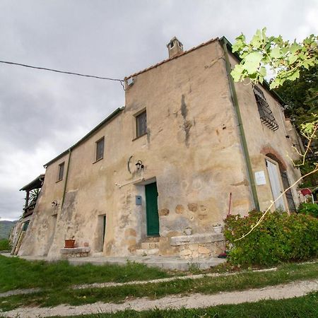Vila Casa Dei Templari Finale Ligure Exteriér fotografie